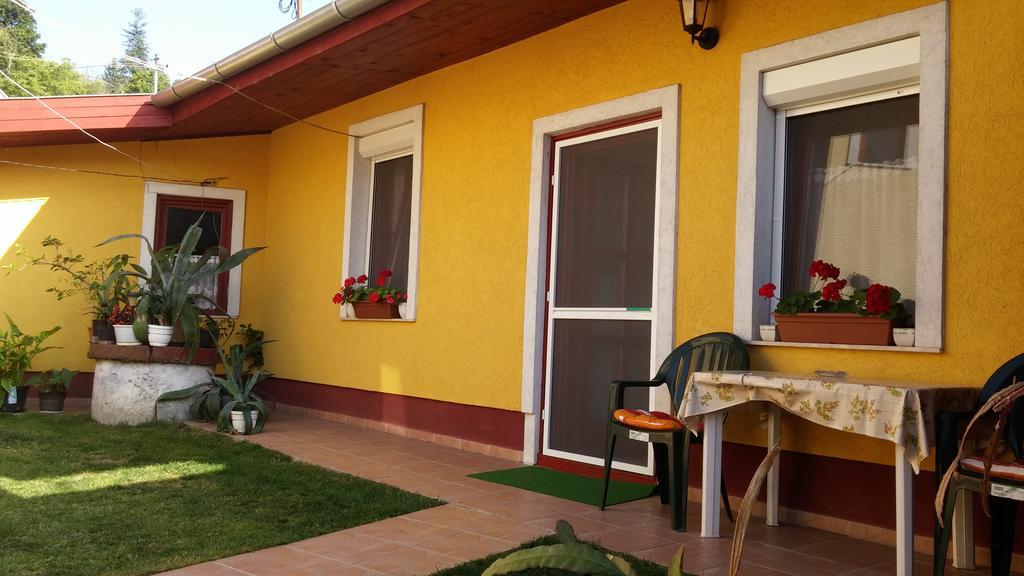 Zach Klara Utcai Apartman Visegrád Zewnętrze zdjęcie
